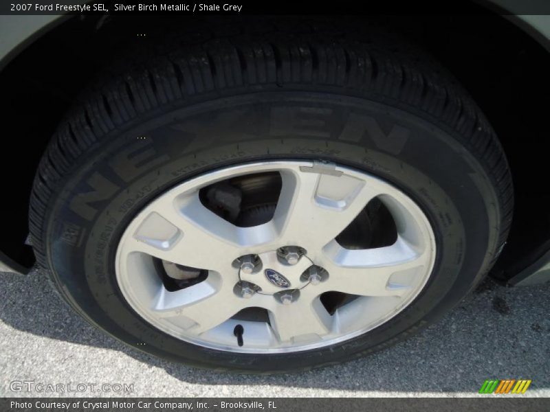  2007 Freestyle SEL Wheel