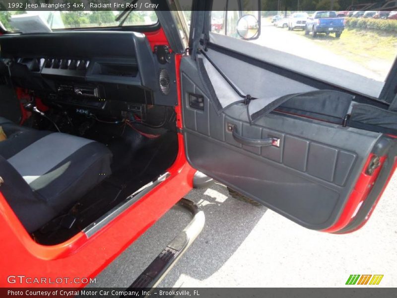 Radiant Fire Red / Gray 1992 Jeep Wrangler S 4x4