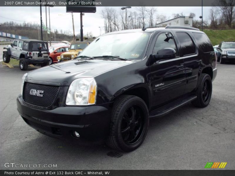 Onyx Black / Ebony Black 2007 GMC Yukon Denali AWD