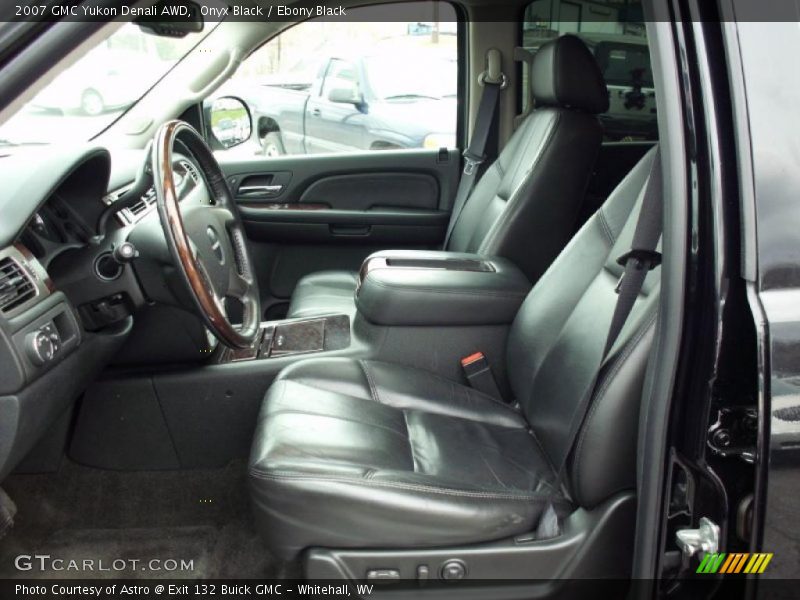 Onyx Black / Ebony Black 2007 GMC Yukon Denali AWD