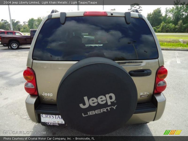Light Khaki Metallic / Light Taupe/Taupe 2004 Jeep Liberty Limited