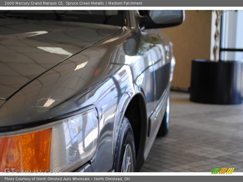 Spruce Green Metallic / Medium Parchment 2000 Mercury Grand Marquis GS
