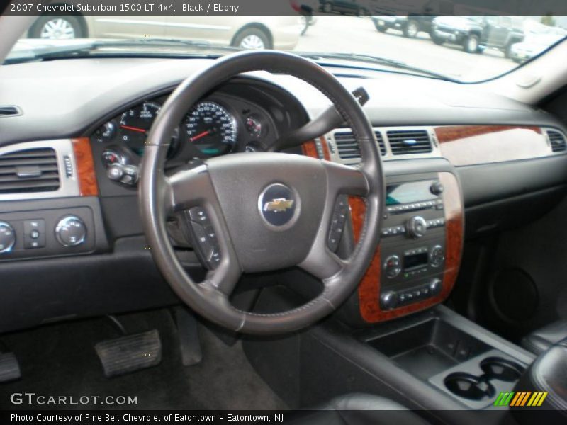 Black / Ebony 2007 Chevrolet Suburban 1500 LT 4x4