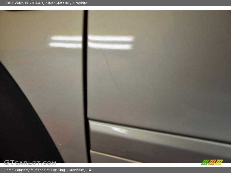 Silver Metallic / Graphite 2004 Volvo XC70 AWD