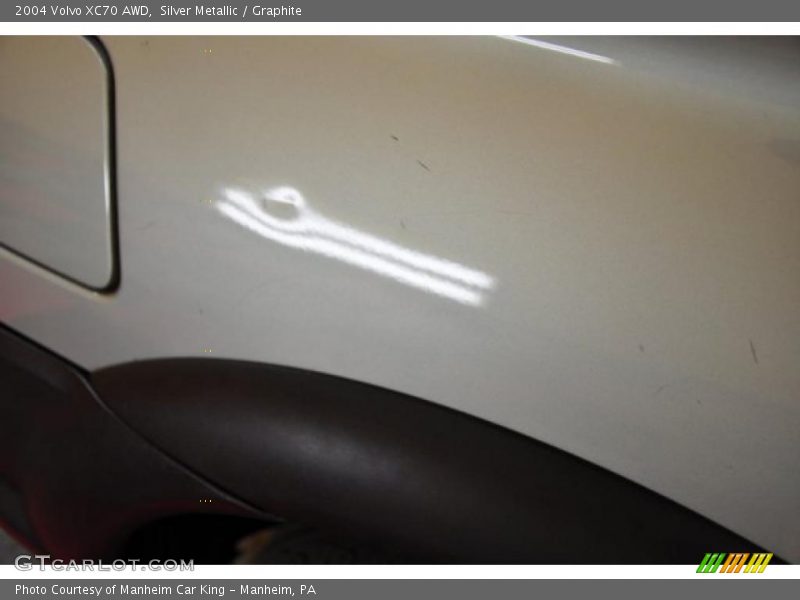 Silver Metallic / Graphite 2004 Volvo XC70 AWD