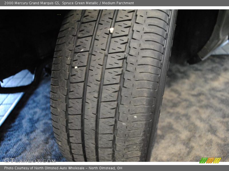 Spruce Green Metallic / Medium Parchment 2000 Mercury Grand Marquis GS