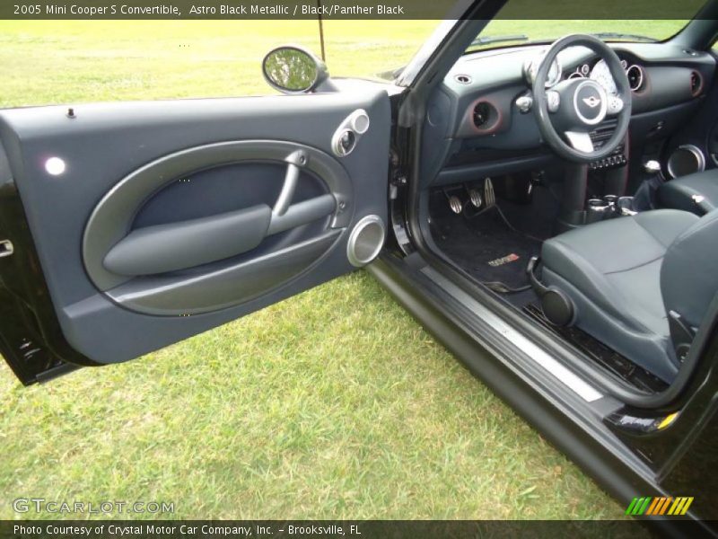  2005 Cooper S Convertible Black/Panther Black Interior