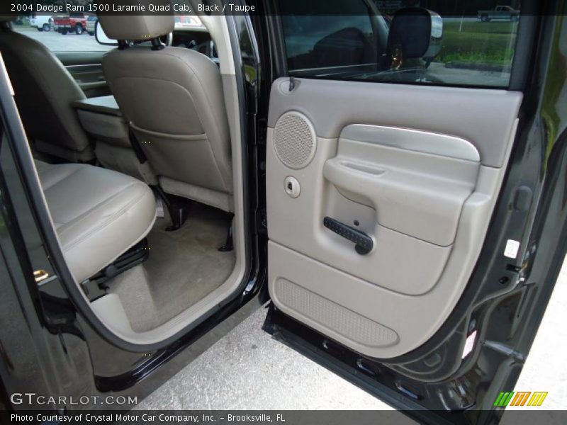 Black / Taupe 2004 Dodge Ram 1500 Laramie Quad Cab