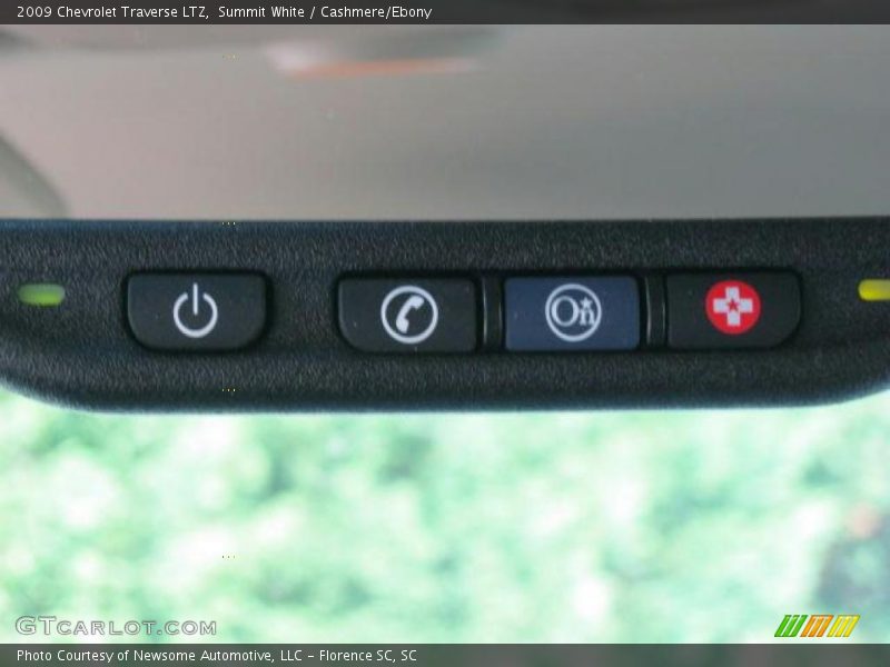 Summit White / Cashmere/Ebony 2009 Chevrolet Traverse LTZ