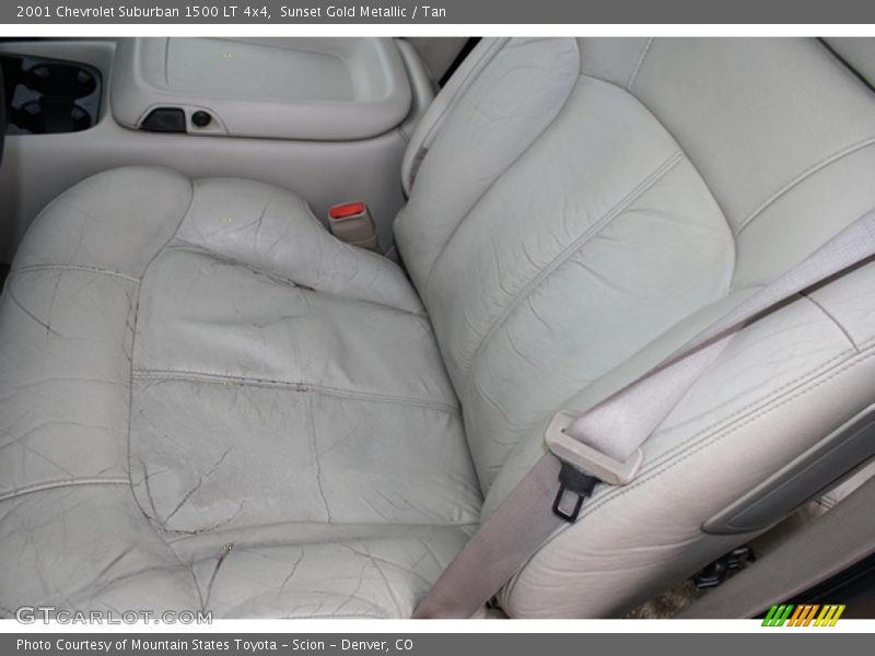 Sunset Gold Metallic / Tan 2001 Chevrolet Suburban 1500 LT 4x4
