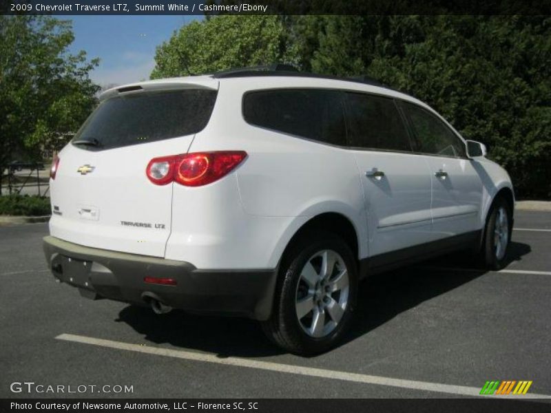 Summit White / Cashmere/Ebony 2009 Chevrolet Traverse LTZ