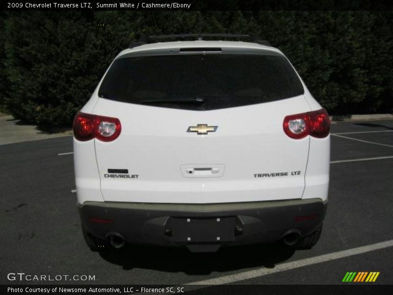 Summit White / Cashmere/Ebony 2009 Chevrolet Traverse LTZ