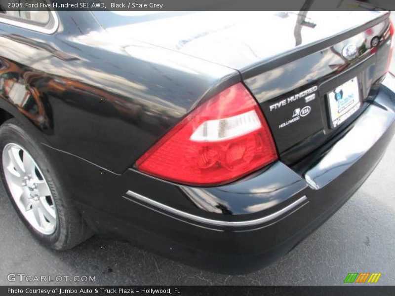 Black / Shale Grey 2005 Ford Five Hundred SEL AWD