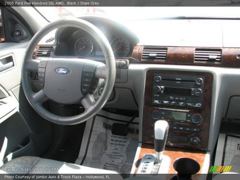 Black / Shale Grey 2005 Ford Five Hundred SEL AWD