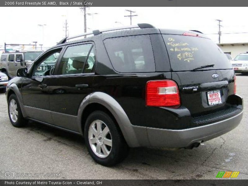 Black / Shale Grey 2006 Ford Freestyle SE AWD