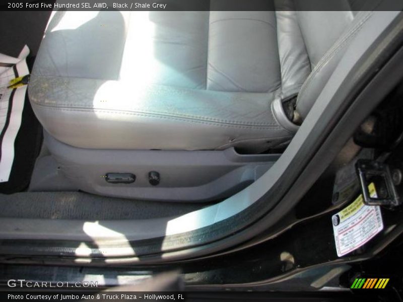 Black / Shale Grey 2005 Ford Five Hundred SEL AWD