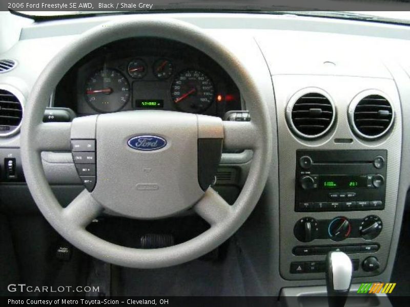 Black / Shale Grey 2006 Ford Freestyle SE AWD