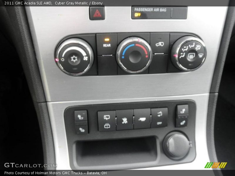 Controls of 2011 Acadia SLE AWD