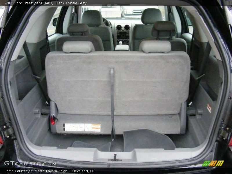 Black / Shale Grey 2006 Ford Freestyle SE AWD