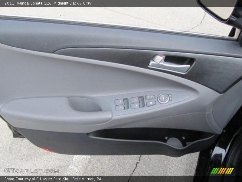 Midnight Black / Gray 2011 Hyundai Sonata GLS