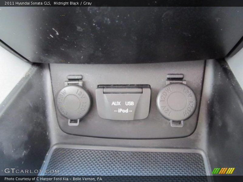 Midnight Black / Gray 2011 Hyundai Sonata GLS