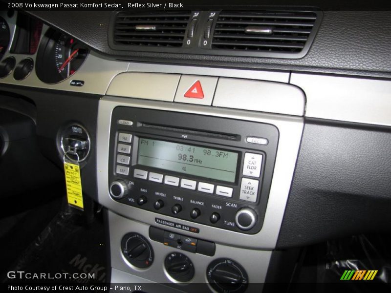 Reflex Silver / Black 2008 Volkswagen Passat Komfort Sedan