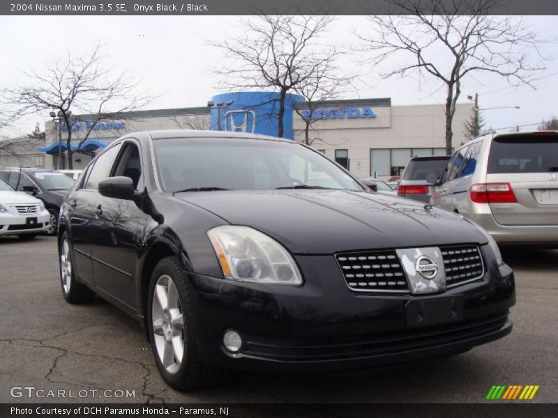 Onyx Black / Black 2004 Nissan Maxima 3.5 SE