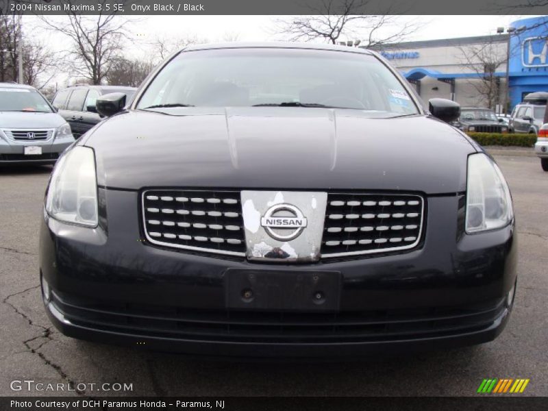 Onyx Black / Black 2004 Nissan Maxima 3.5 SE