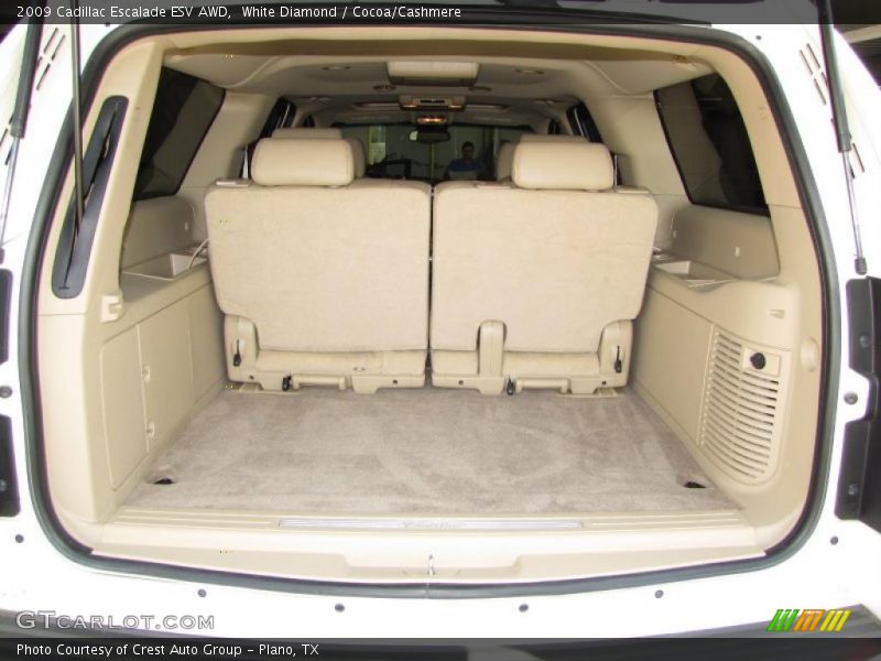  2009 Escalade ESV AWD Trunk