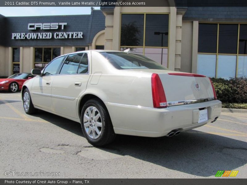 Vanille Latte Metallic / Light Linen/Cocoa Accents 2011 Cadillac DTS Premium