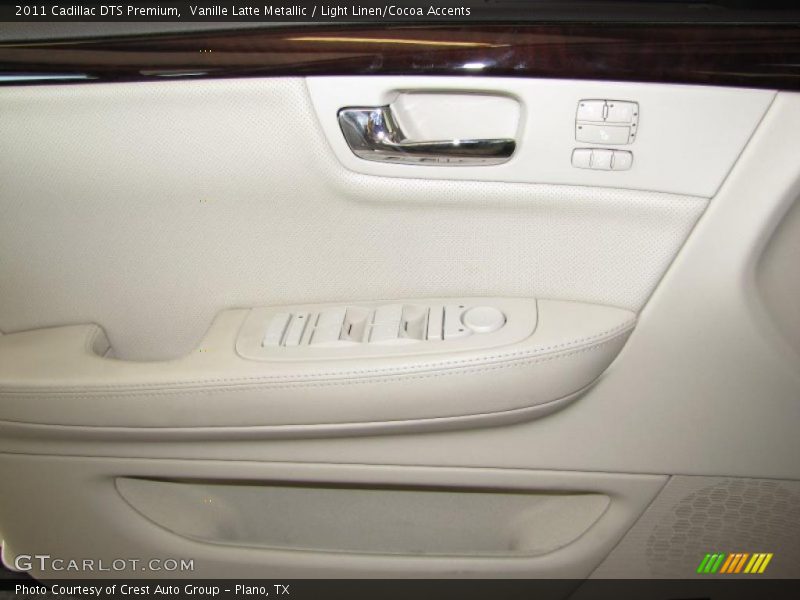 Vanille Latte Metallic / Light Linen/Cocoa Accents 2011 Cadillac DTS Premium