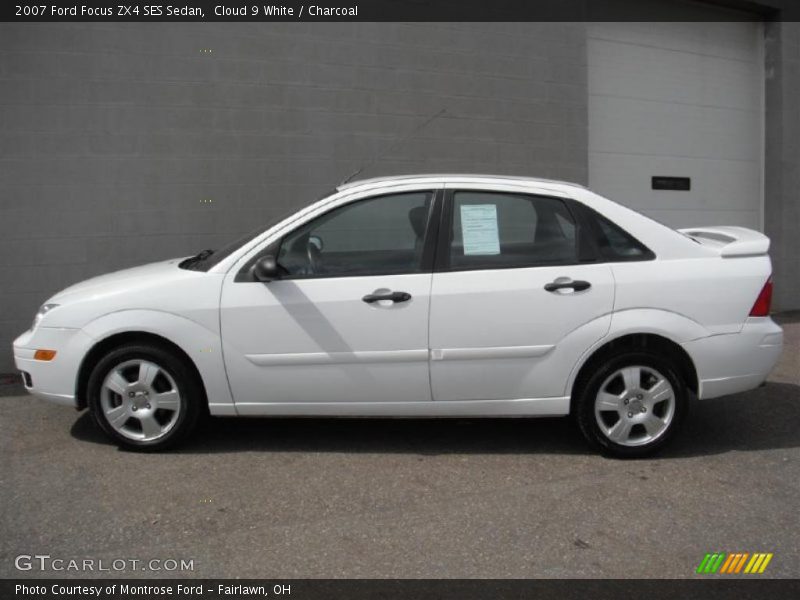 Cloud 9 White / Charcoal 2007 Ford Focus ZX4 SES Sedan