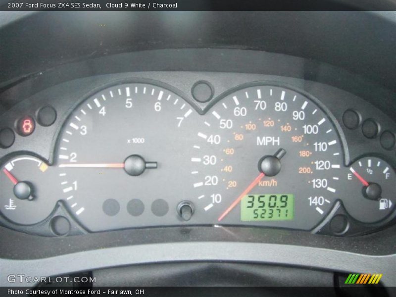 Cloud 9 White / Charcoal 2007 Ford Focus ZX4 SES Sedan