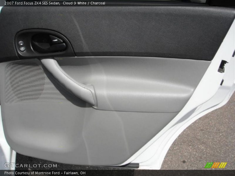 Cloud 9 White / Charcoal 2007 Ford Focus ZX4 SES Sedan