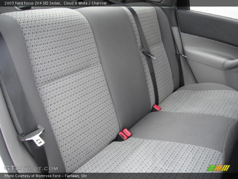 Cloud 9 White / Charcoal 2007 Ford Focus ZX4 SES Sedan