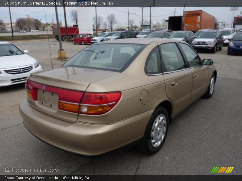 Medium Gold / Medium Tan 2000 Saturn L Series LS1 Sedan