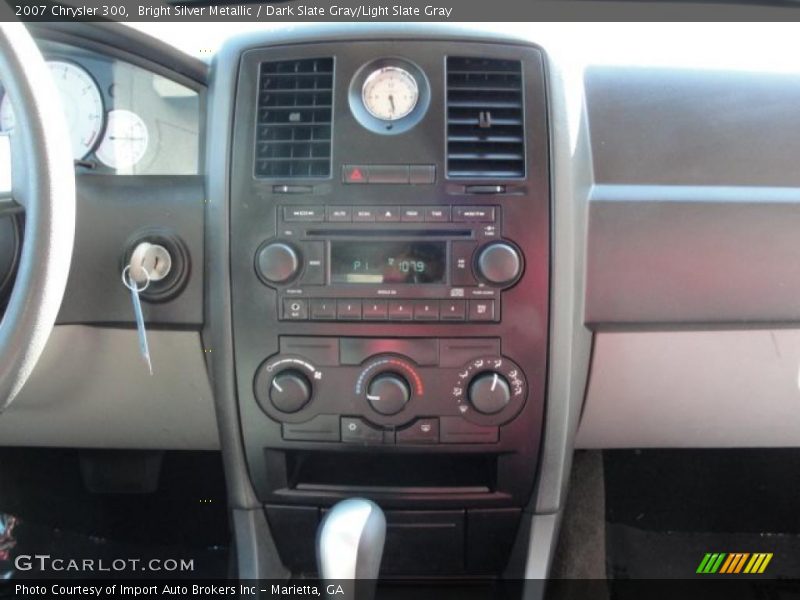 Controls of 2007 300 