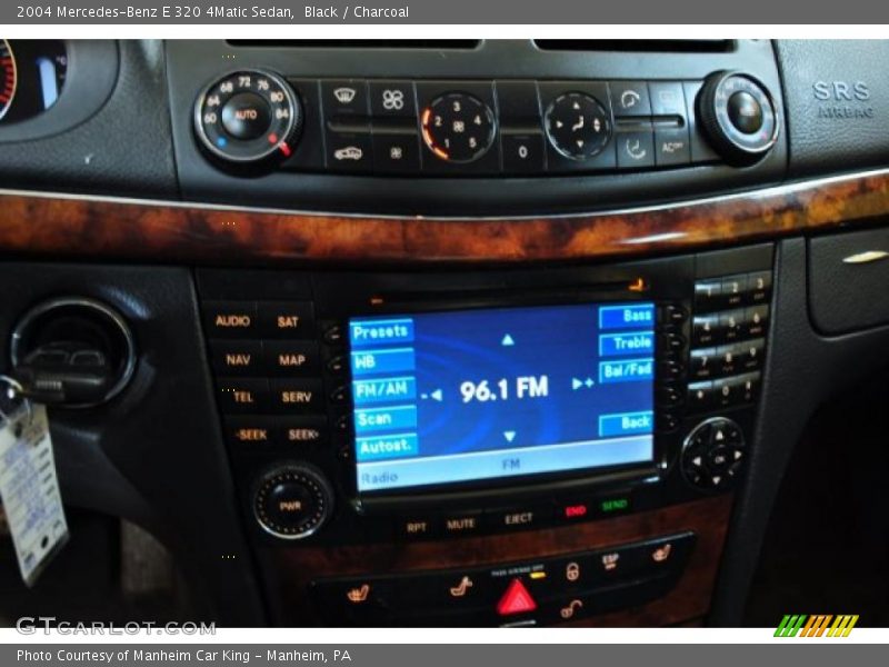 Black / Charcoal 2004 Mercedes-Benz E 320 4Matic Sedan