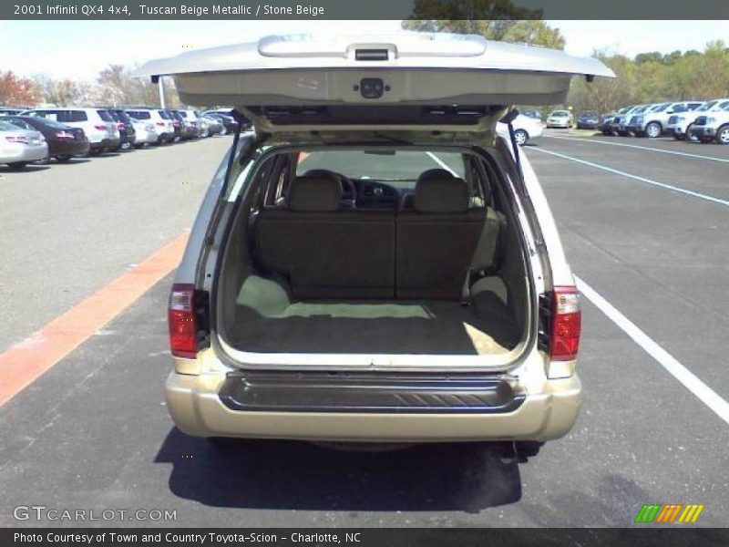 Tuscan Beige Metallic / Stone Beige 2001 Infiniti QX4 4x4