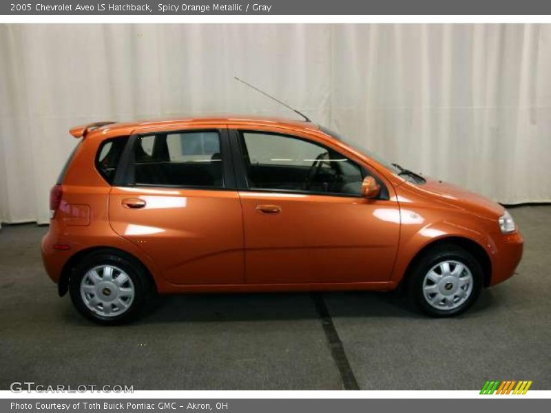  2005 Aveo LS Hatchback Spicy Orange Metallic