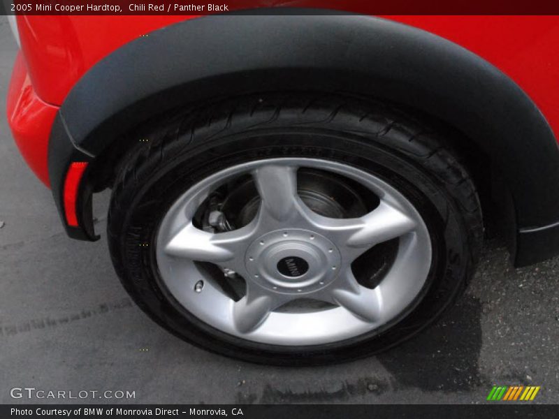 Chili Red / Panther Black 2005 Mini Cooper Hardtop