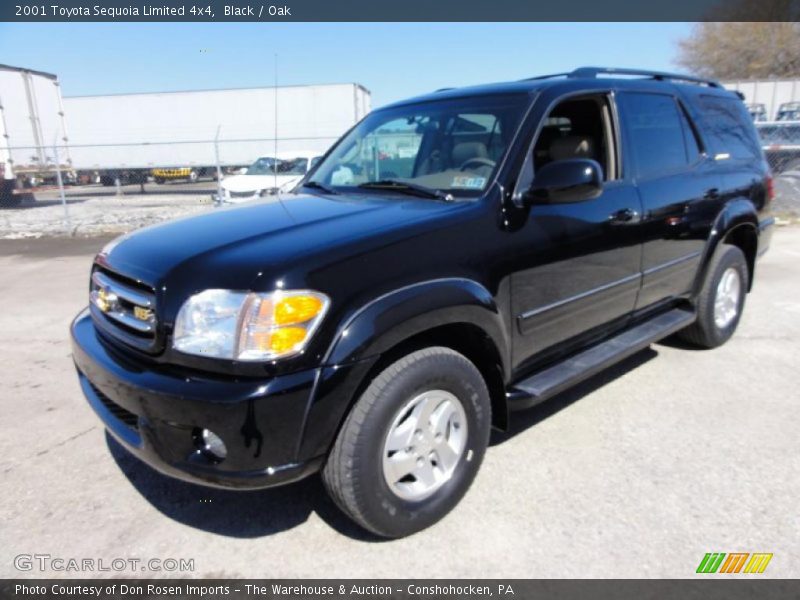 Front 3/4 View of 2001 Sequoia Limited 4x4