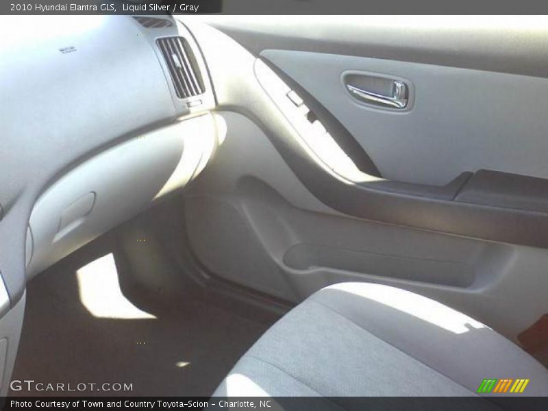Liquid Silver / Gray 2010 Hyundai Elantra GLS