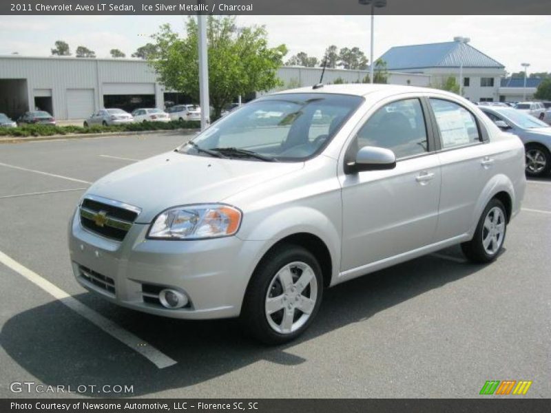 Front 3/4 View of 2011 Aveo LT Sedan