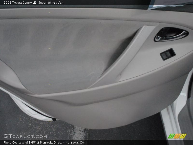 Super White / Ash 2008 Toyota Camry LE
