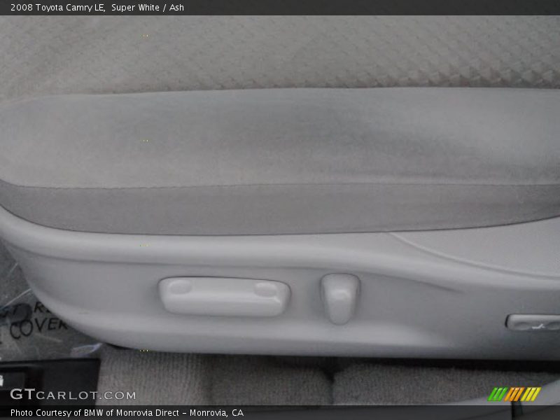 Super White / Ash 2008 Toyota Camry LE