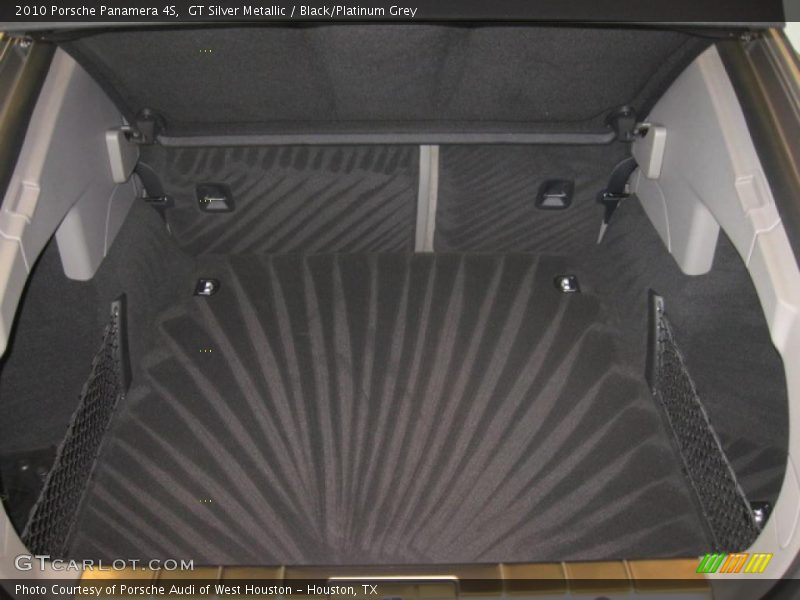 GT Silver Metallic / Black/Platinum Grey 2010 Porsche Panamera 4S