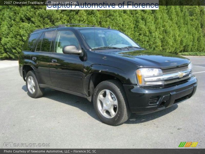 Black / Light Gray 2007 Chevrolet TrailBlazer LS