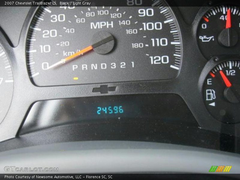 Black / Light Gray 2007 Chevrolet TrailBlazer LS