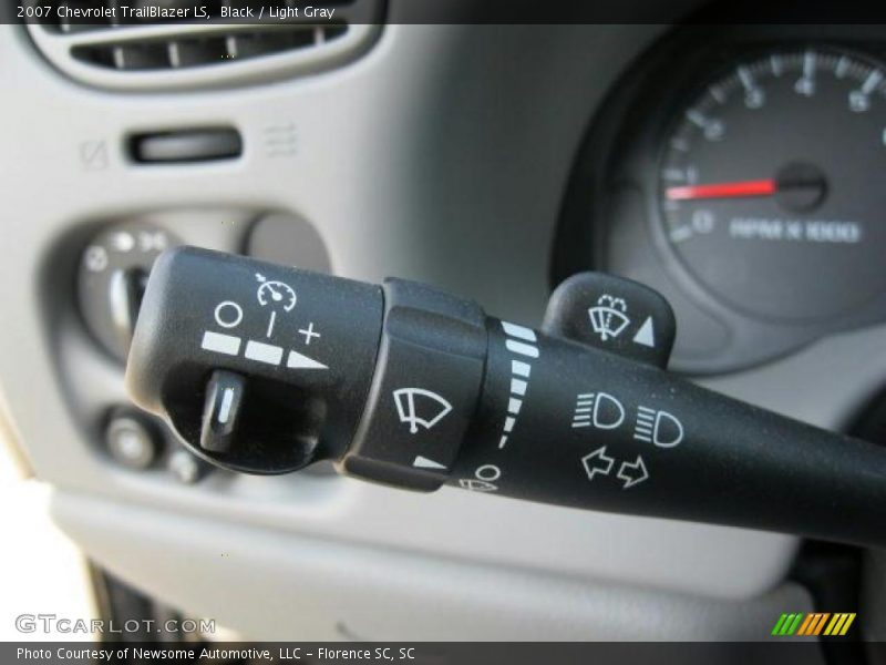 Black / Light Gray 2007 Chevrolet TrailBlazer LS
